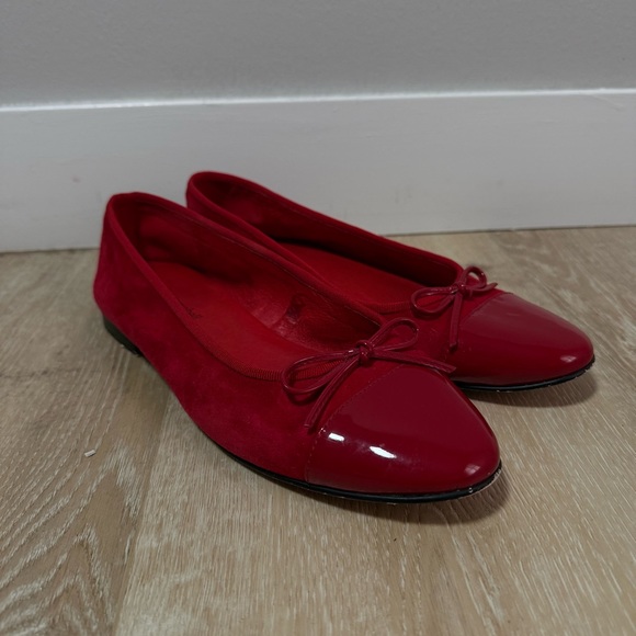 Jeffrey Campbell Shoes - Jeffrey Campbell arabesque genuine suede ballet flat red size 9